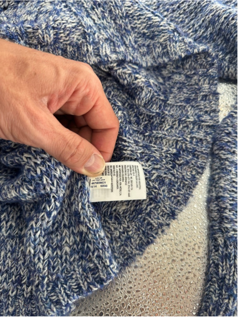 American Eagle Outfitters Women's Large V-Neck Sweater Blue White - Picture 8 of 8